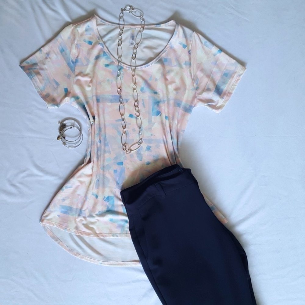 Pretty Spring colored large Lularoe Classic T